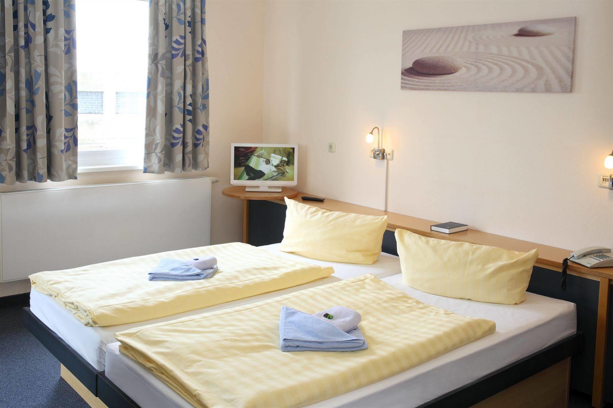 Vch Hotel גרייפסוואלד מראה חיצוני תמונה