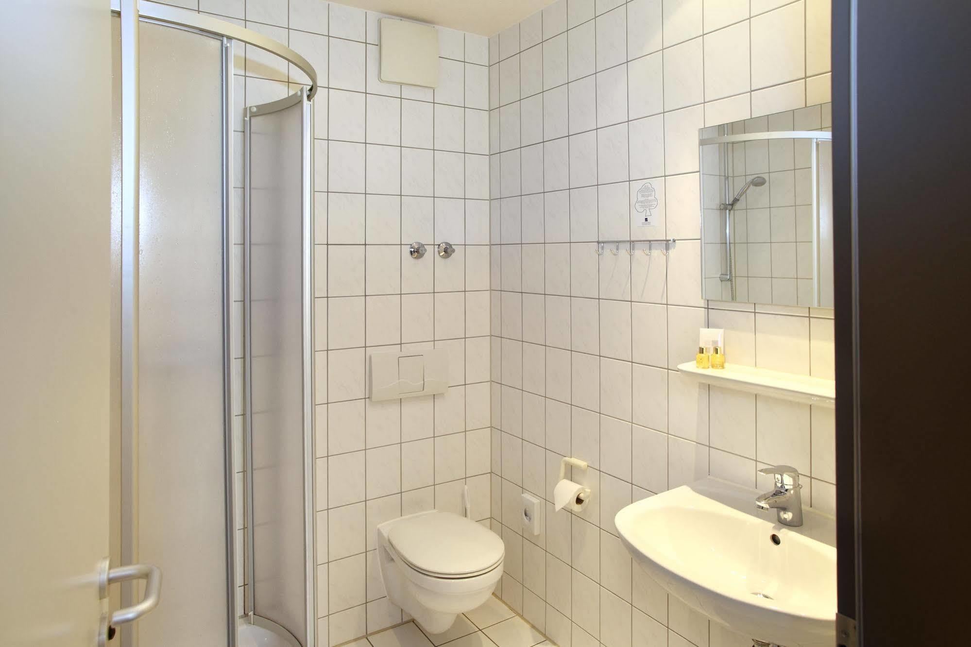 Vch Hotel גרייפסוואלד מראה חיצוני תמונה